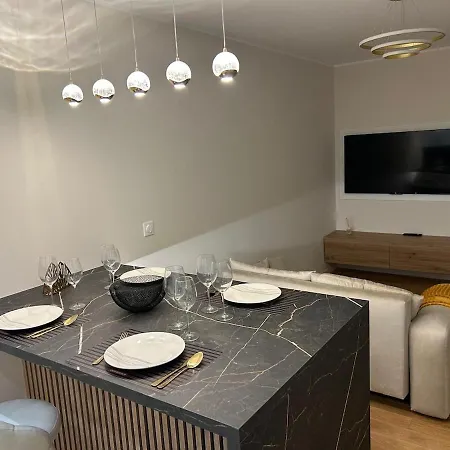 Le Palais Diane - Cosy, Moderne Et Climatise Апартаменты *